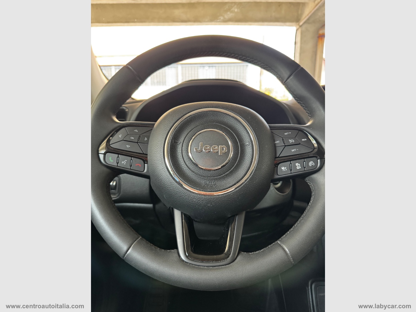 Renegade 1.3 T4 PHEV 4xe Trailhawk - immagine 42