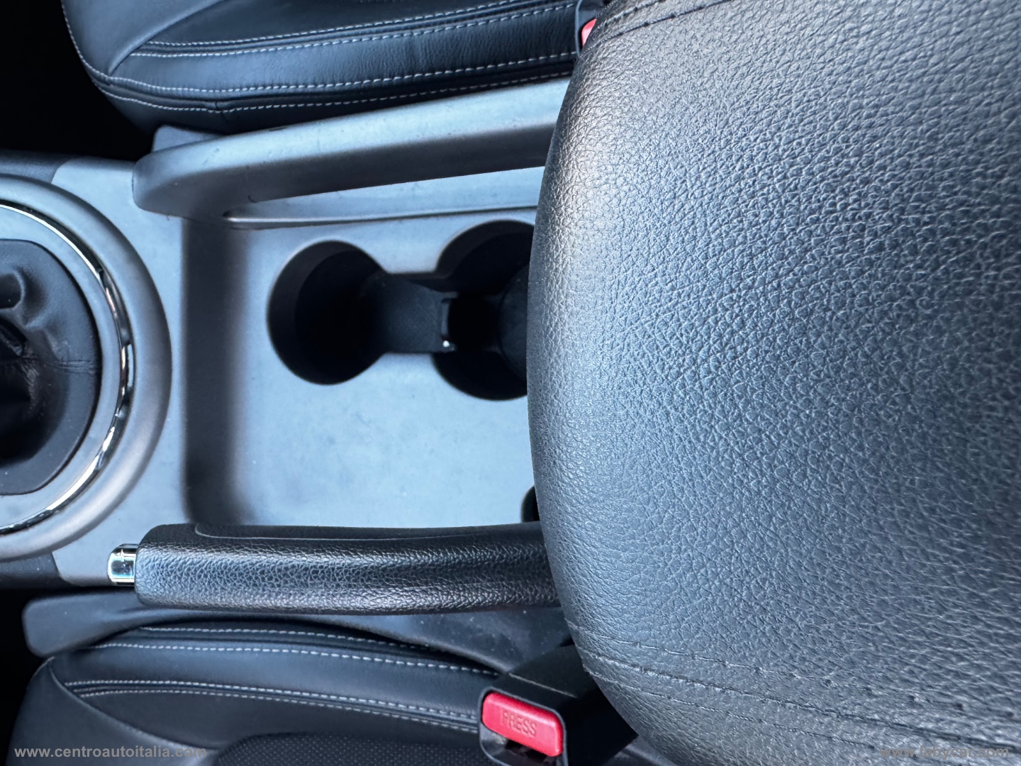 Sportage 2.0 CRDI AWD Pure Rebel - immagine 42