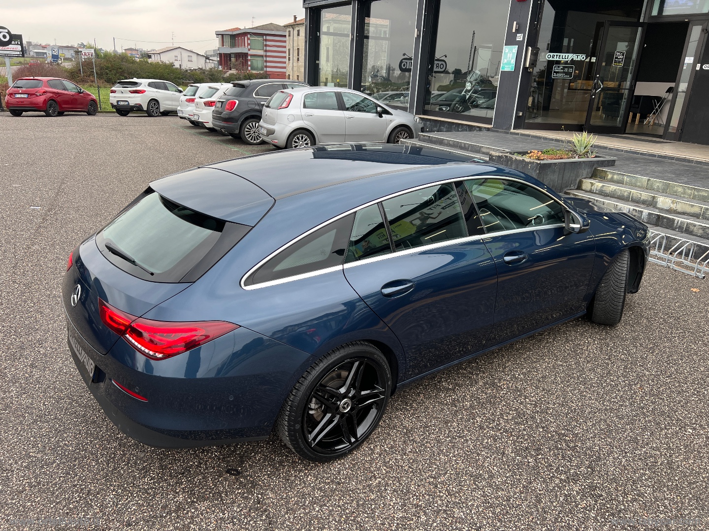 CLA 200 d Aut. Shooting Brake Business IVA DEDUCIBILE - immagine 43