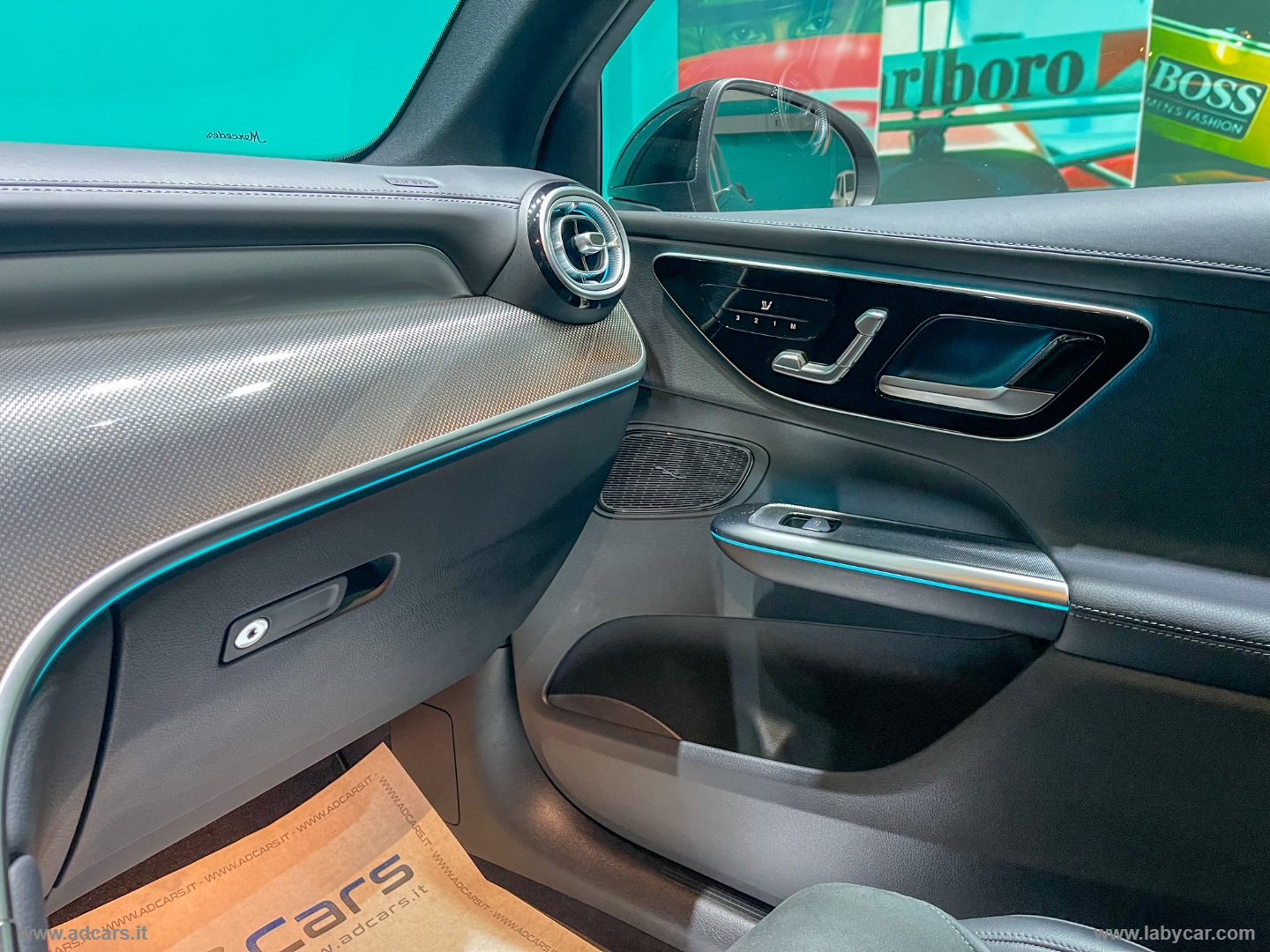 GLC 220d 4Matic Mild Hybrid AMG Line Advanced *PACK LUCI AMBIENTE*GANCIO TRAINO - immagine 43