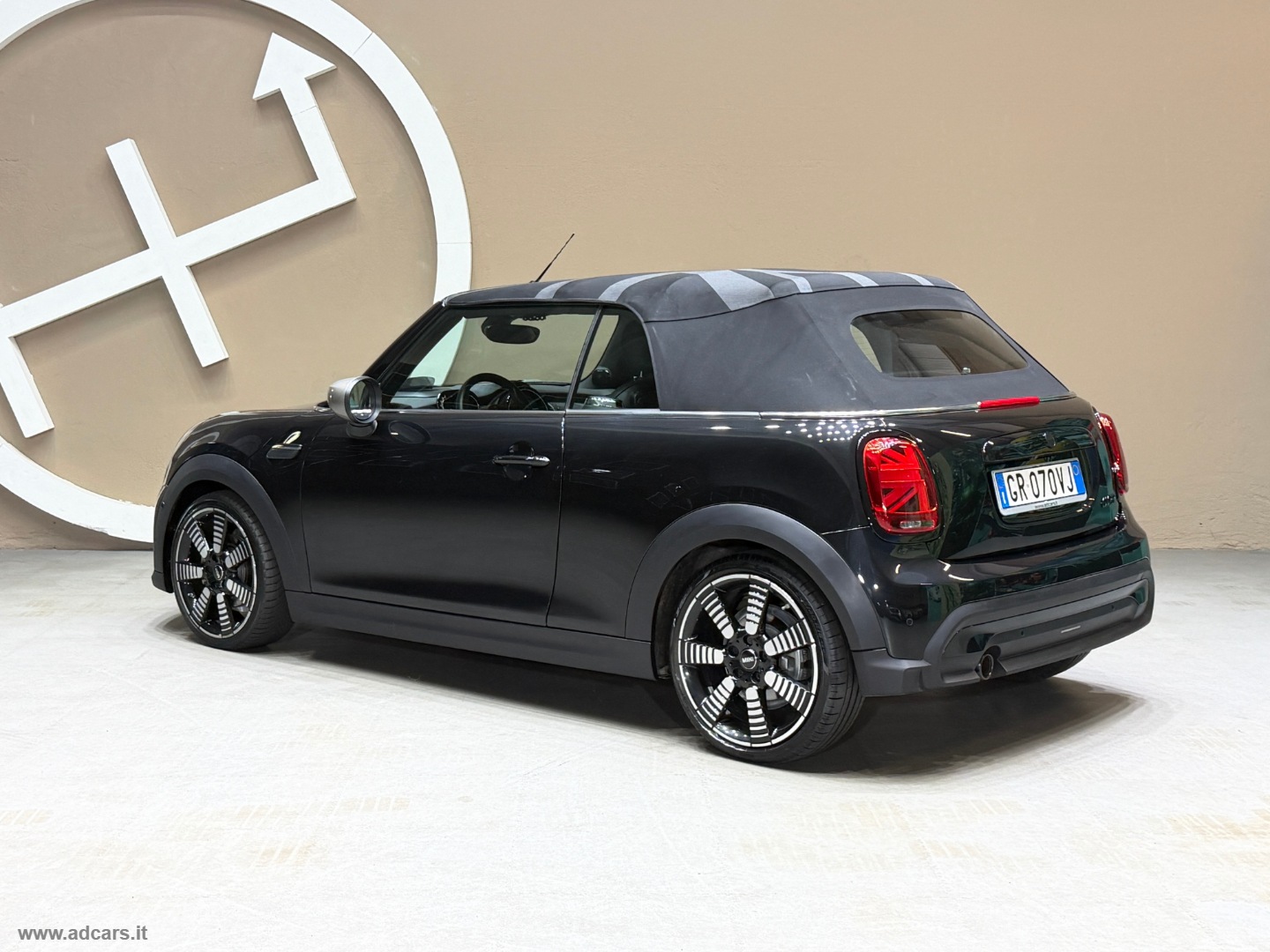 Mini Cooper Yours Cabrio *FULL BLACK*HEAD UP*BRITISH FLAG*HK* - immagine 43
