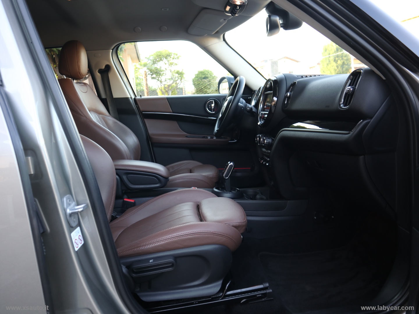 Mini Cooper SD Business Countryman ALL4 - immagine 43