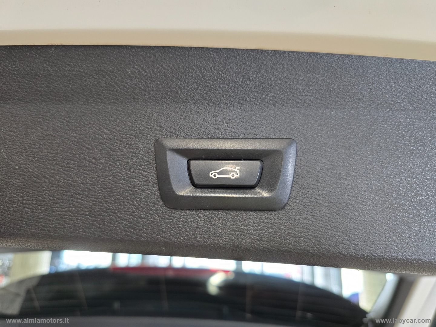 X1 sDrive18d xLine - immagine 43