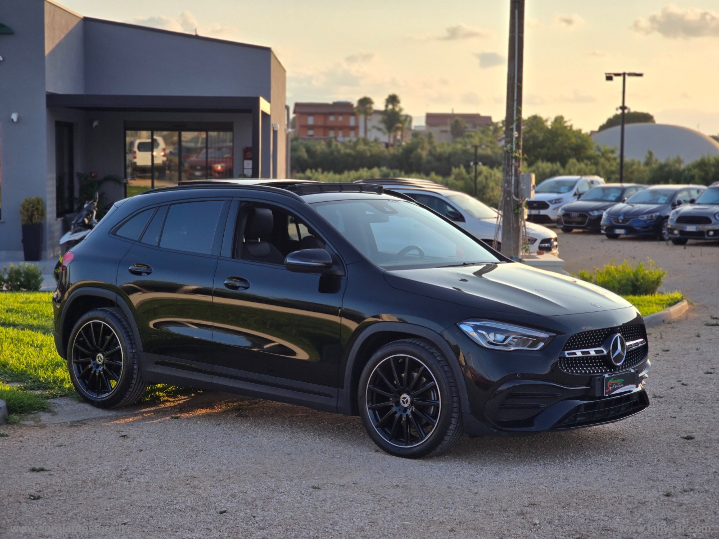 GLA 220 d Automatic AMG Premium TETTUCCIO - immagine 43