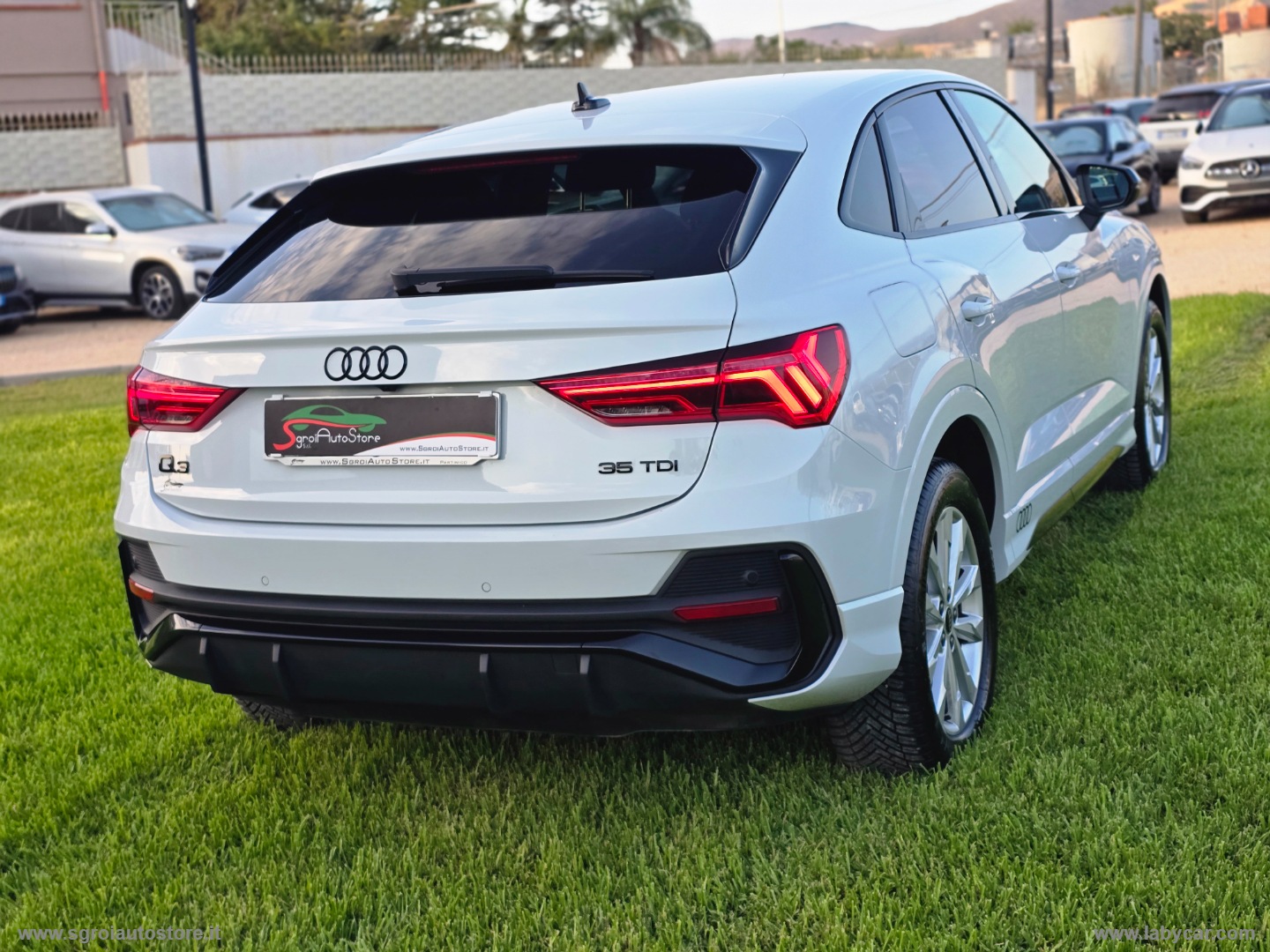Q3 SPB 35 TDI S tronic S line edition - immagine 43