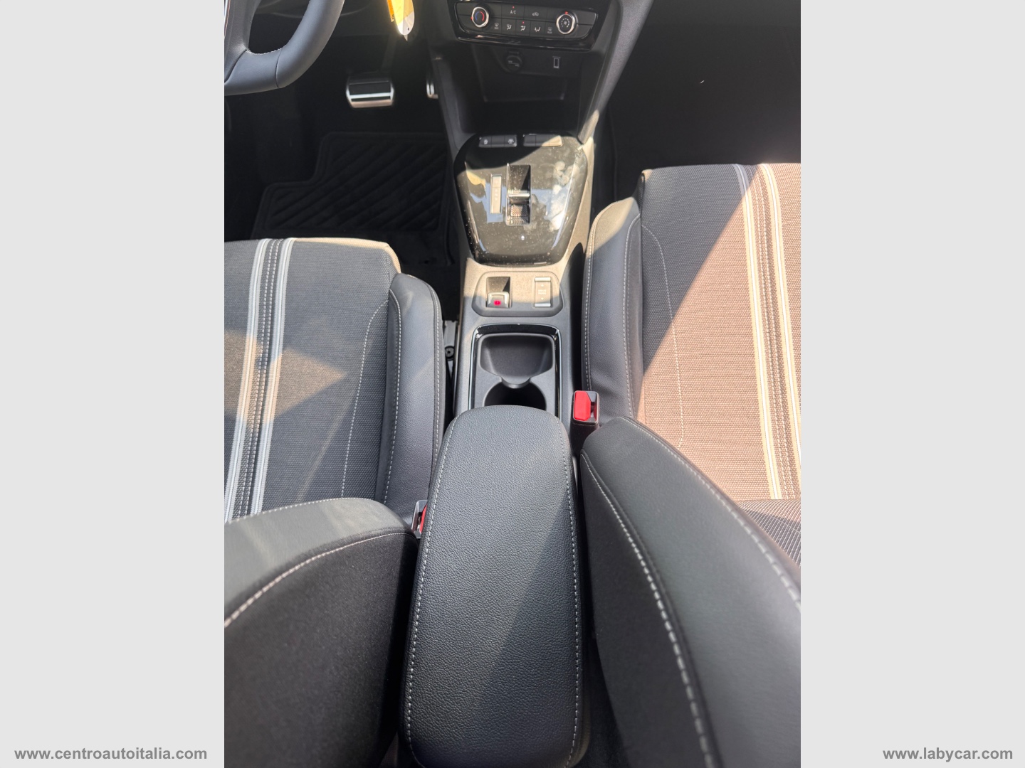 Corsa Hybrid 110 CV aut. GS - immagine 43