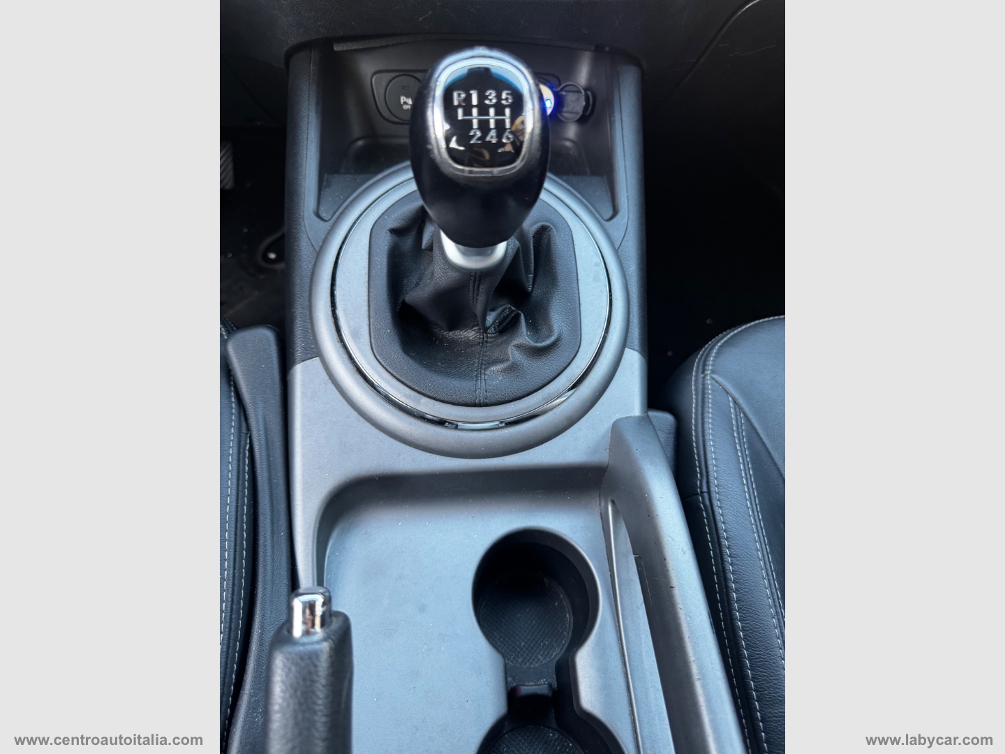 Sportage 2.0 CRDI AWD Pure Rebel - immagine 43
