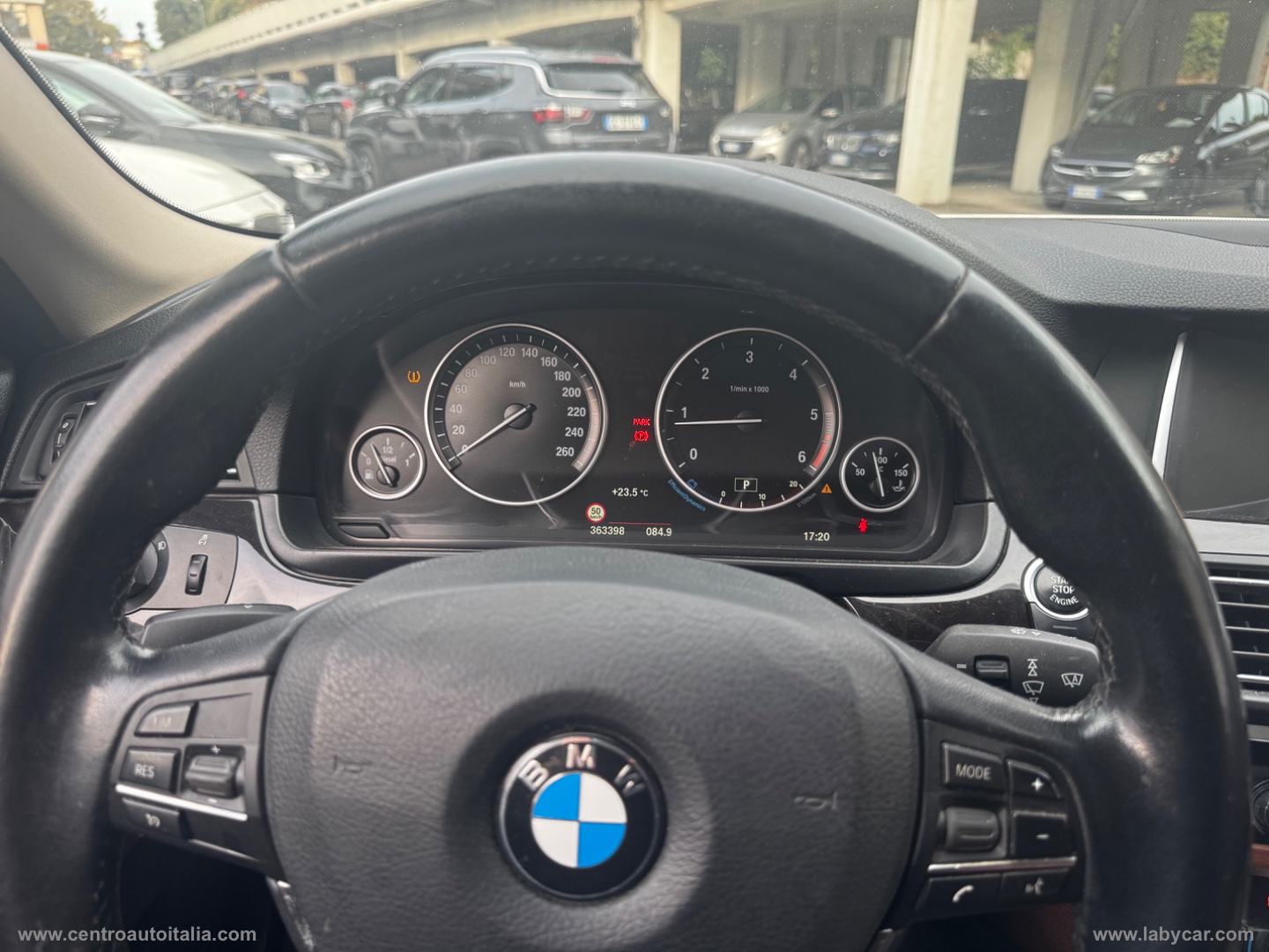 520d xDrive Touring - immagine 43
