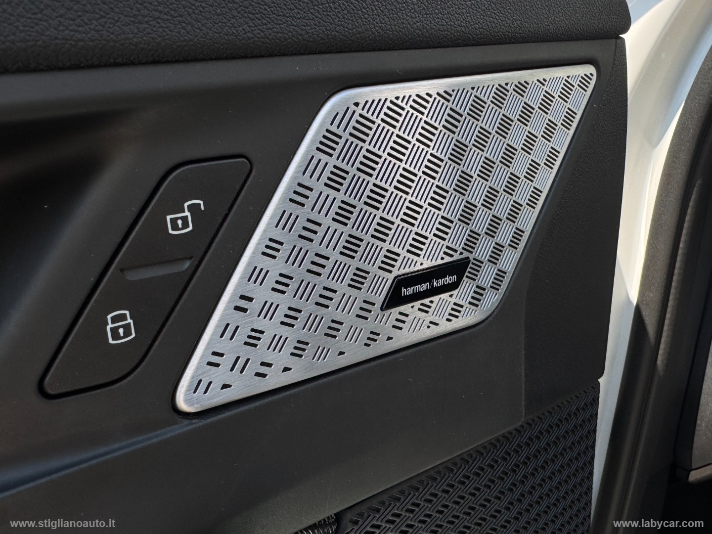 X1 sDrive 18d TELEC POST-HARMAN KARDON - immagine 44