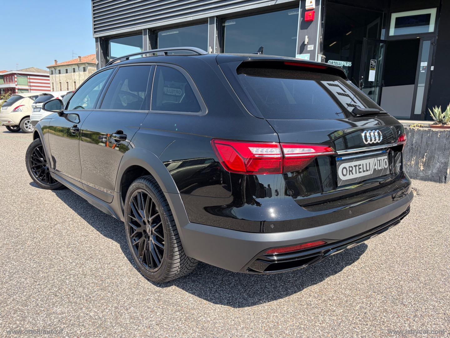 A4 allroad 40 TDI 204CV S tr. Business - immagine 44