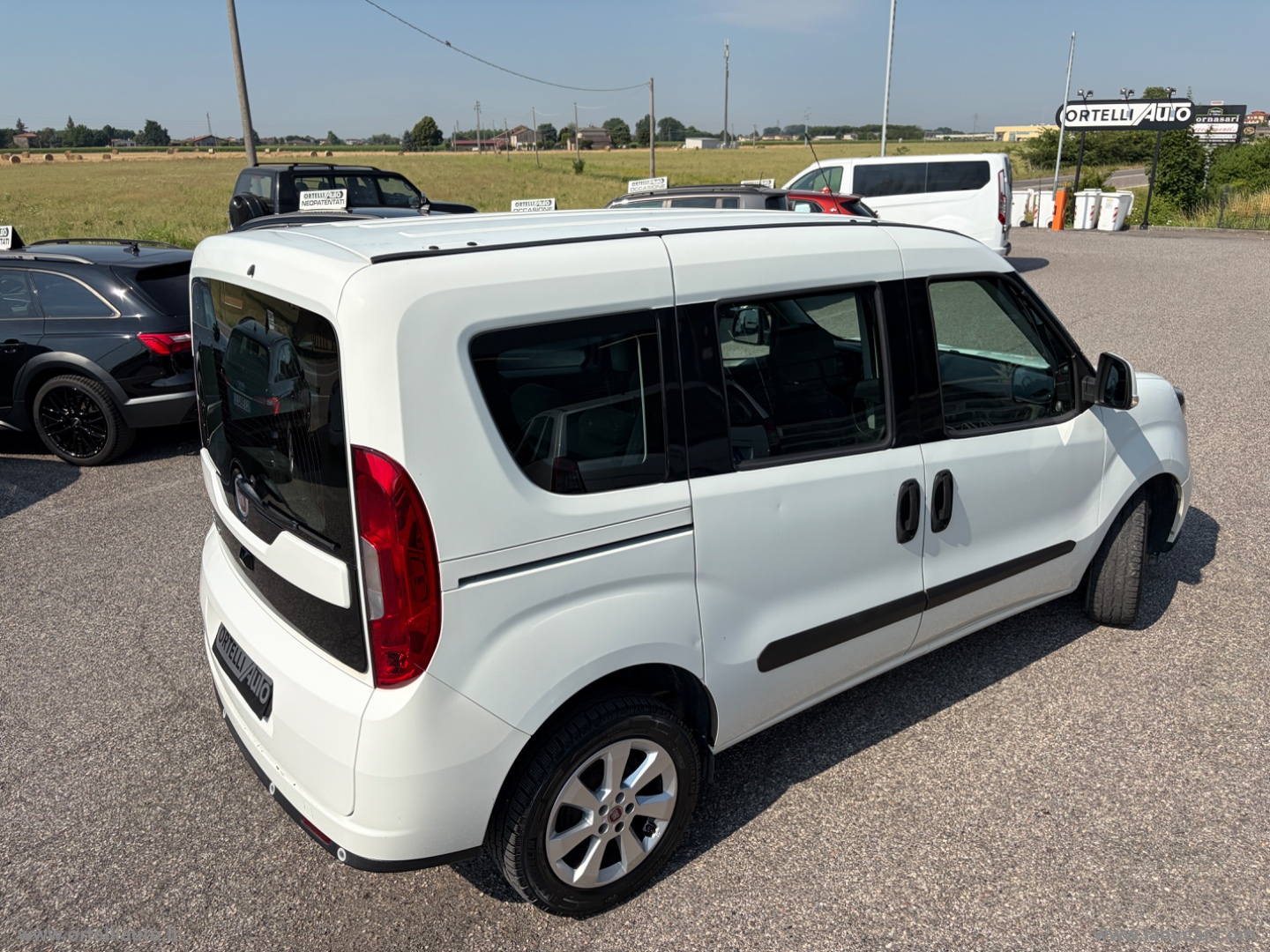 Doblò 1.6 MJT 95 CV Lounge - immagine 44