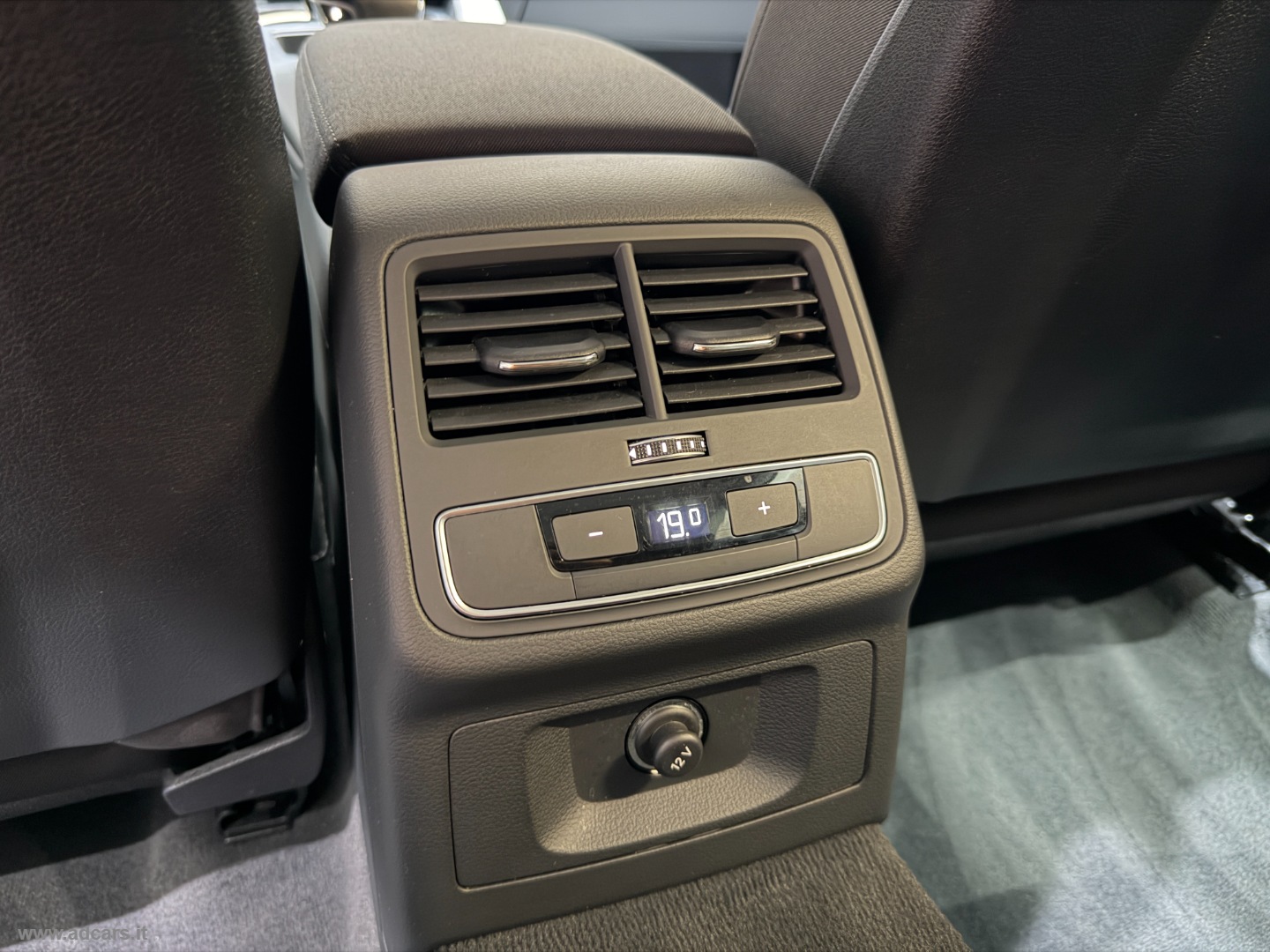 A4 allroad 40 TDI 190CV S tr. Bus. Evo. *STORICO SERVICE*1 PROPR.* - immagine 44