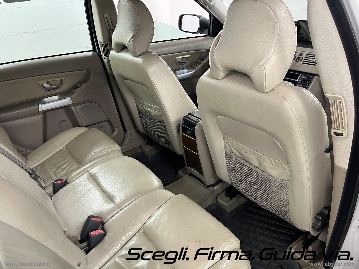 XC90 2.4 D5 aut. AWD Executive|UNICO PROPRIETARIO|ISCRZ. CVS - immagine 44