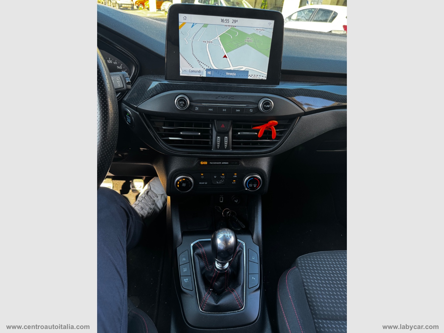 Focus 1.5 EcoBlue 120CV 5p. ST Line - immagine 44