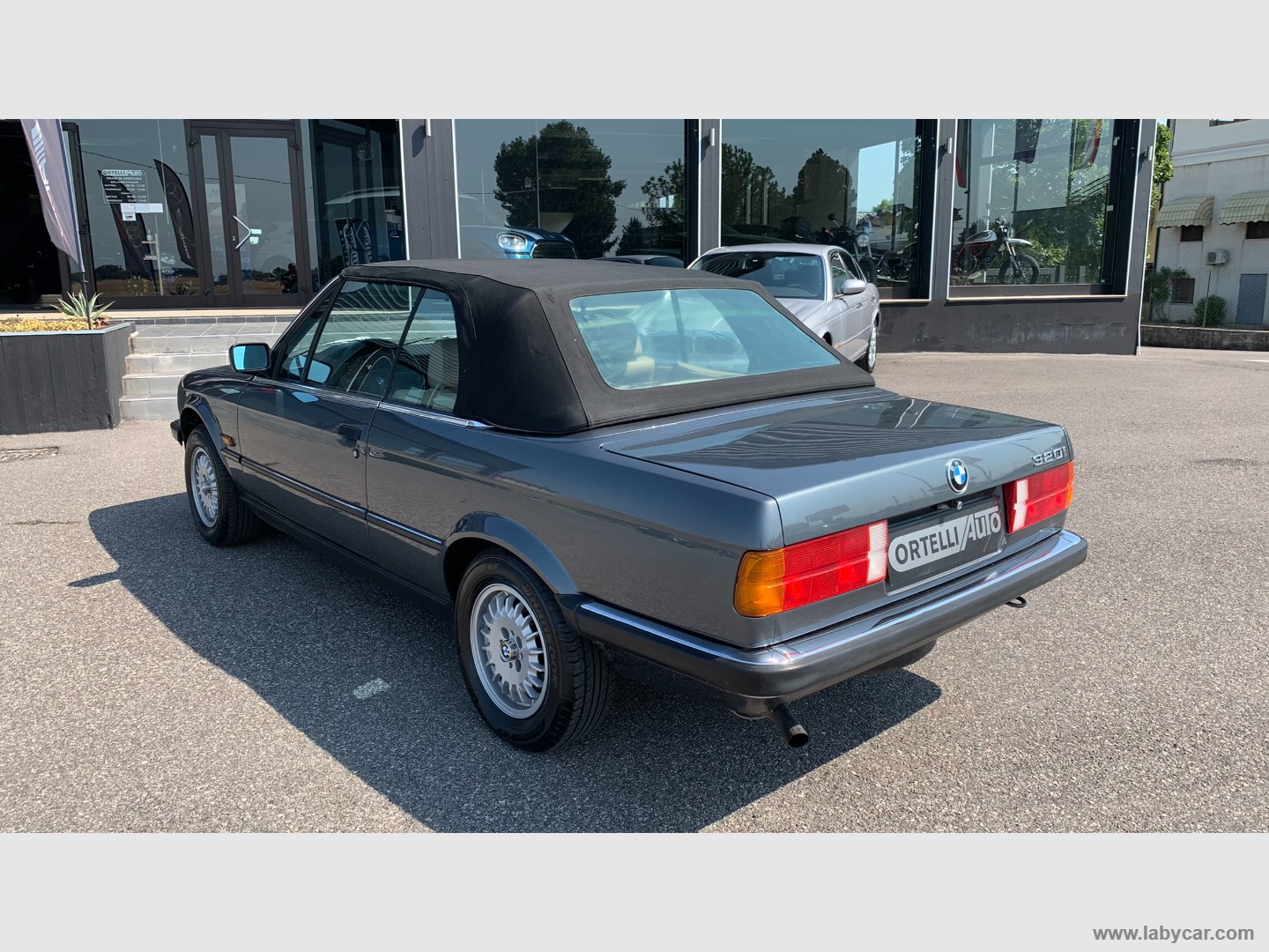 320i Cabrio DA COLLEZIONE - immagine 45