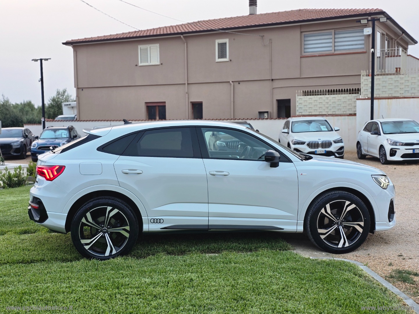 Q3 SPB 35 TDI S tronic S line edition - immagine 45
