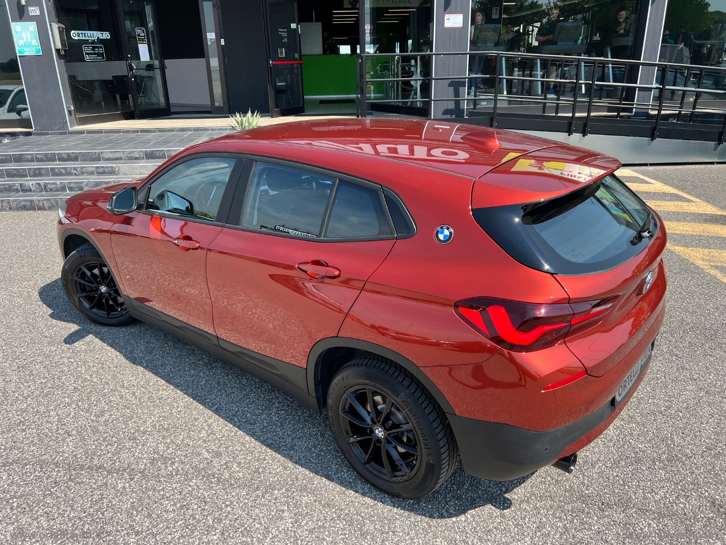 X2 xDrive18d Business-X - immagine 46