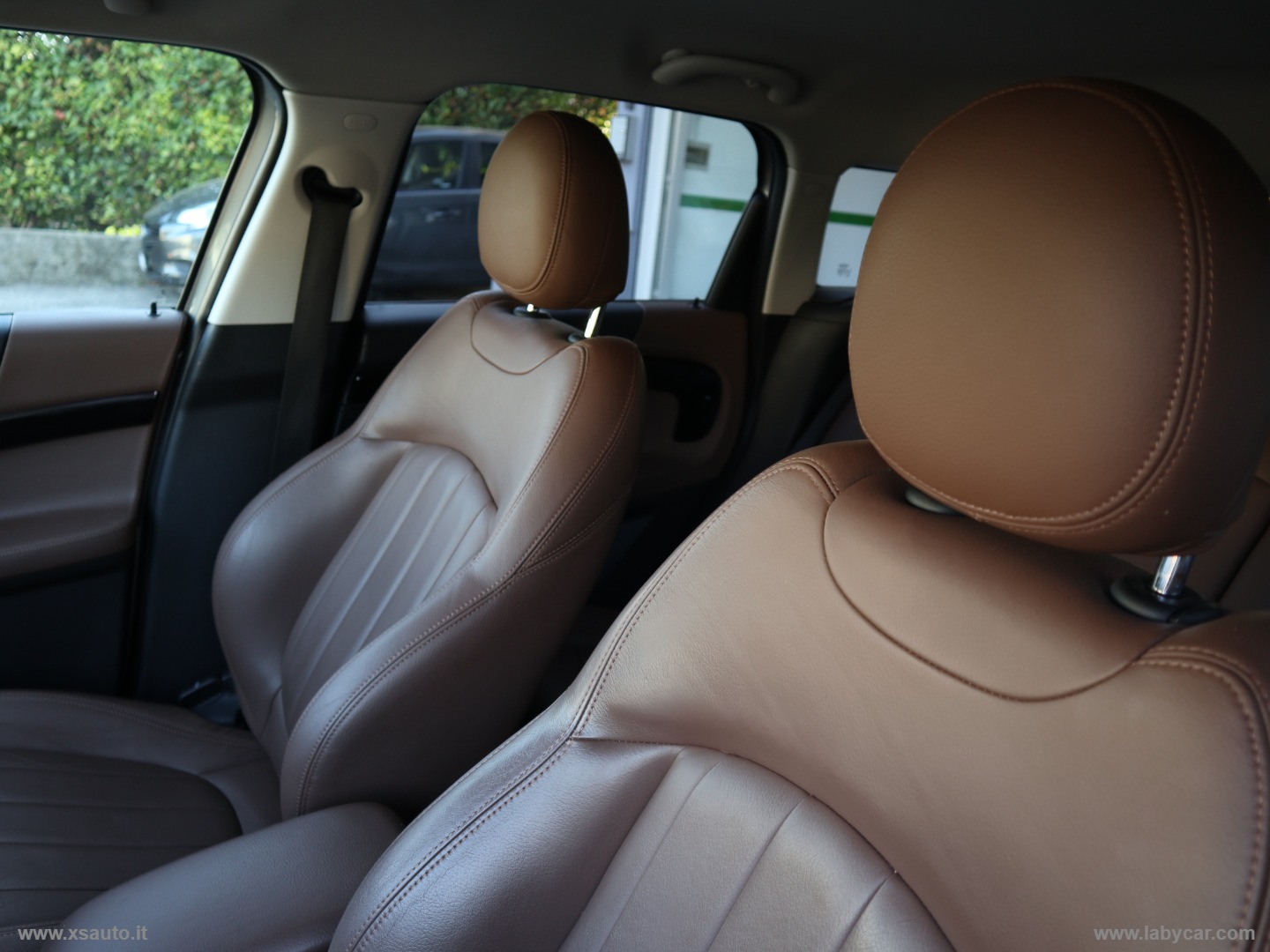 Mini Cooper SD Business Countryman ALL4 - immagine 46