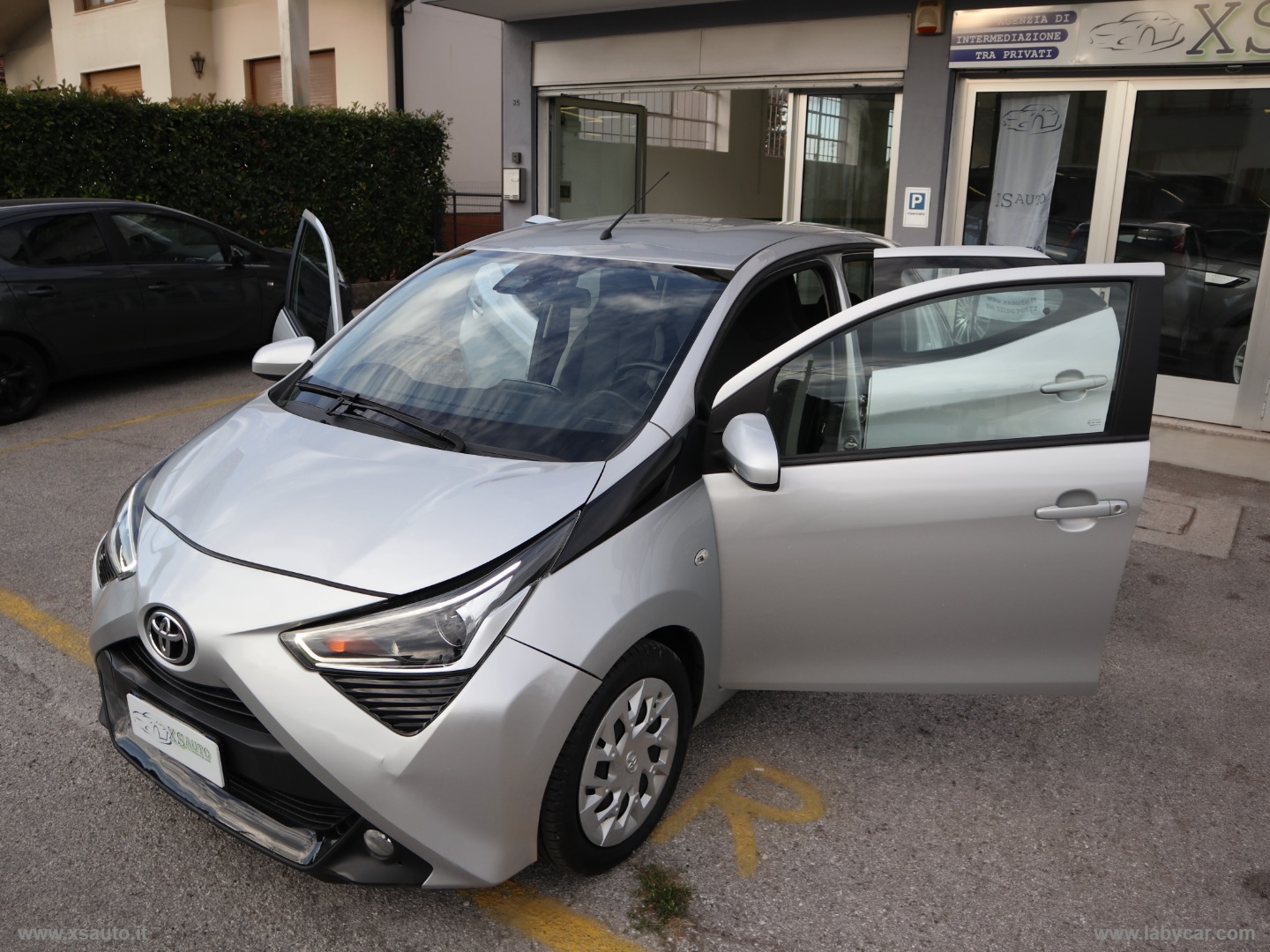 Aygo Con. 1.0 VVT-i 72CV 5p.x-music MMT - immagine 46