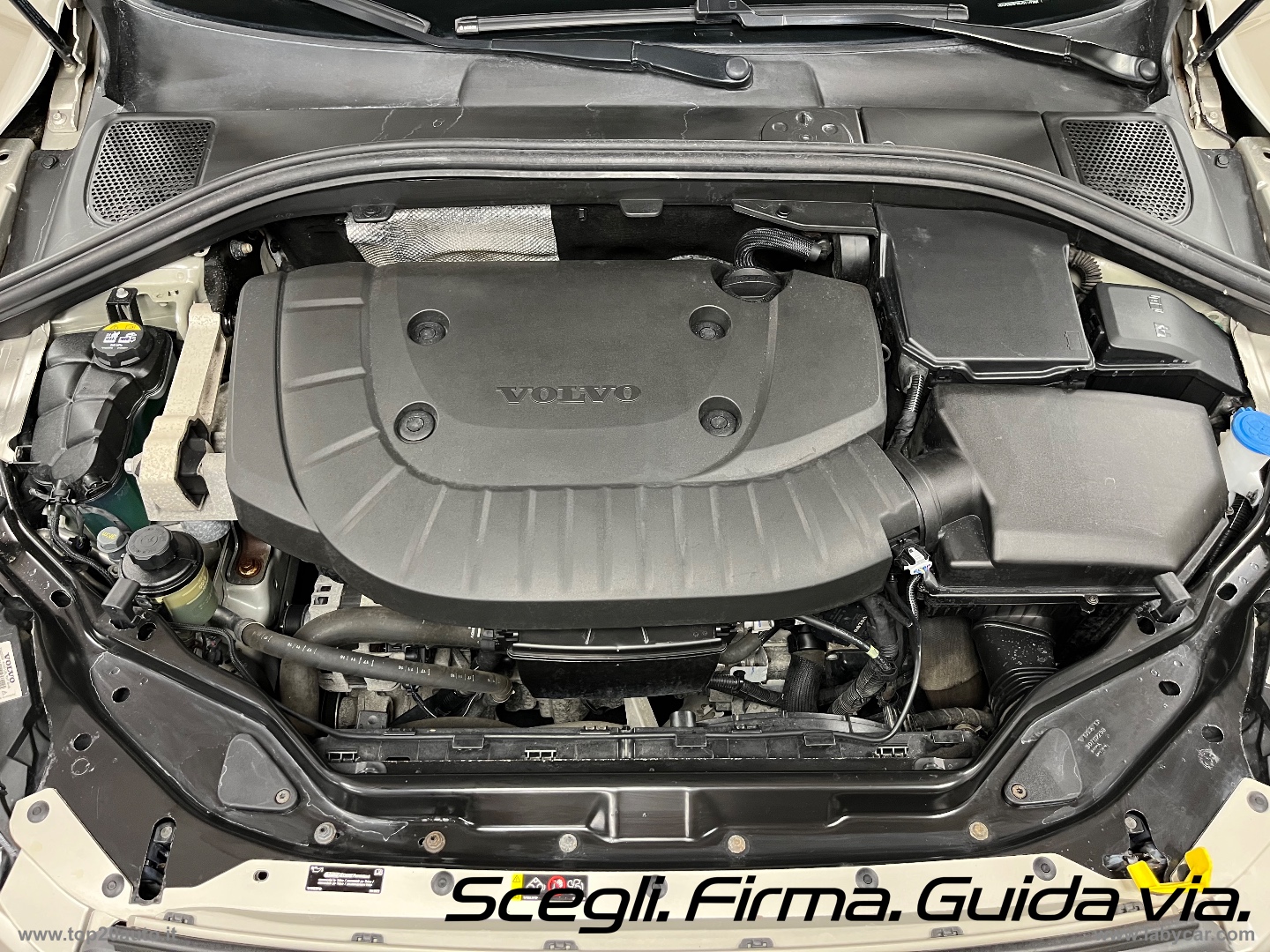 XC60 D5 AWD Geartronic Summum|TETTO|PELLE - immagine 46