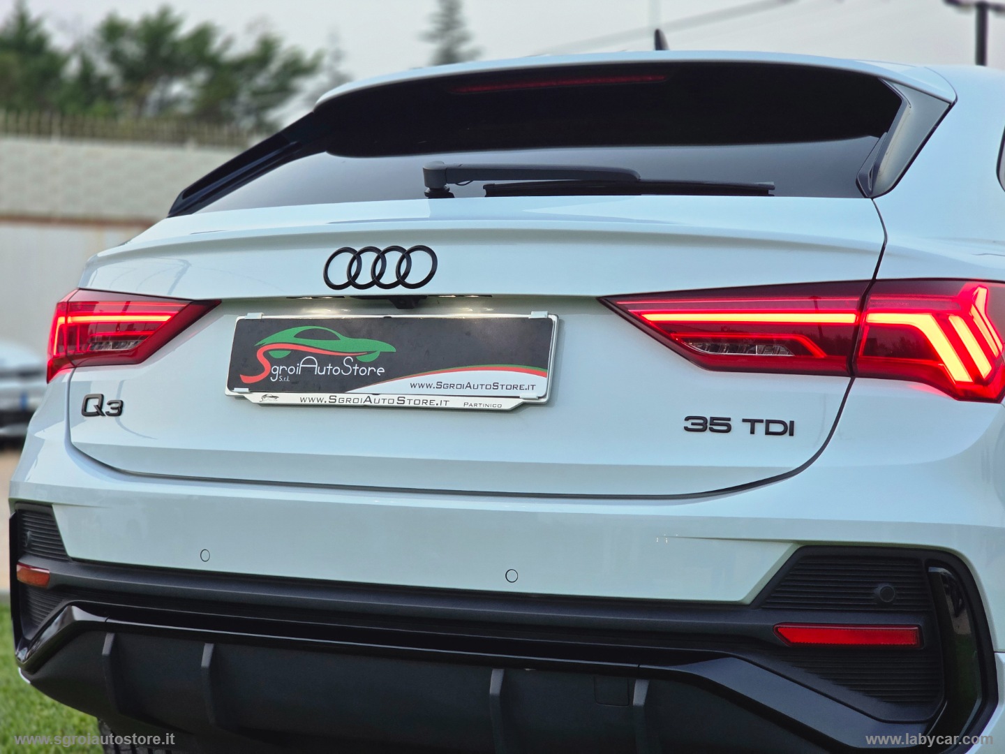 Q3 SPB 35 TDI S tronic S line edition - immagine 46