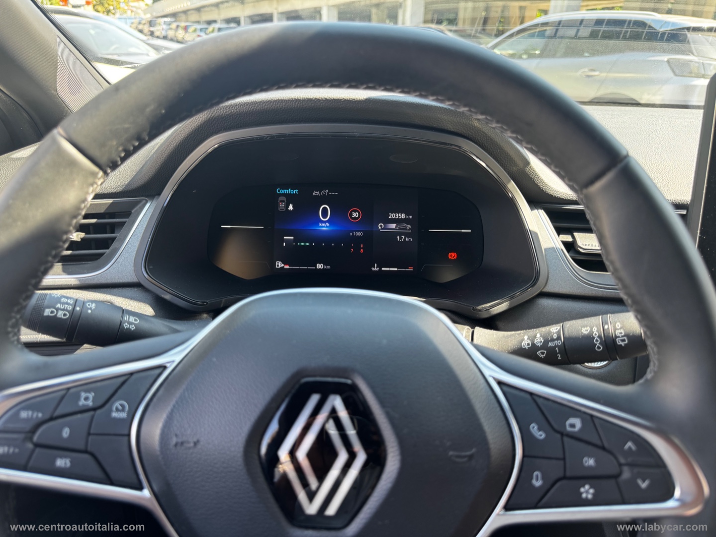 Captur TCe 90 CV Techno - immagine 46