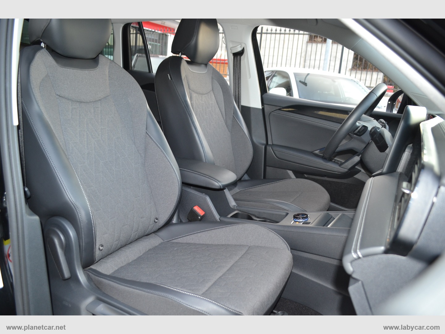 Tiguan 2.0 TDI 150 CV DSG Life - immagine 47
