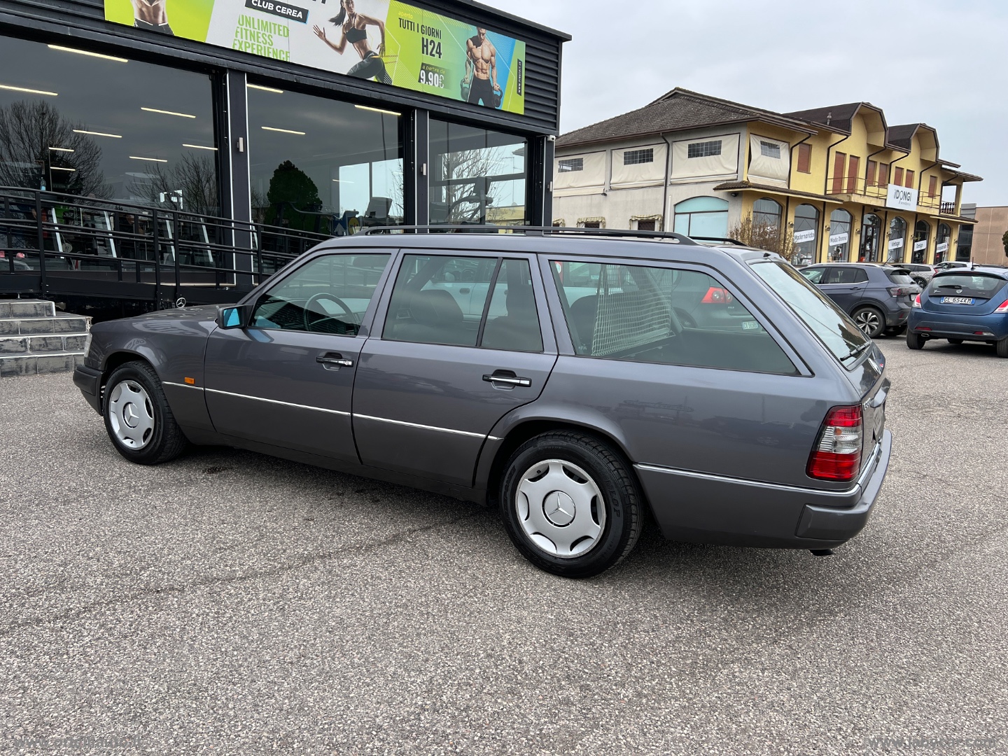 E 200 S.W. Elegance DA COLLEZIONE - immagine 47