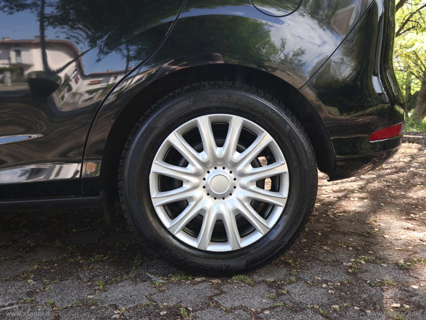 B-Max 1.0 EcoBoost 100 CV Titanium - immagine 47