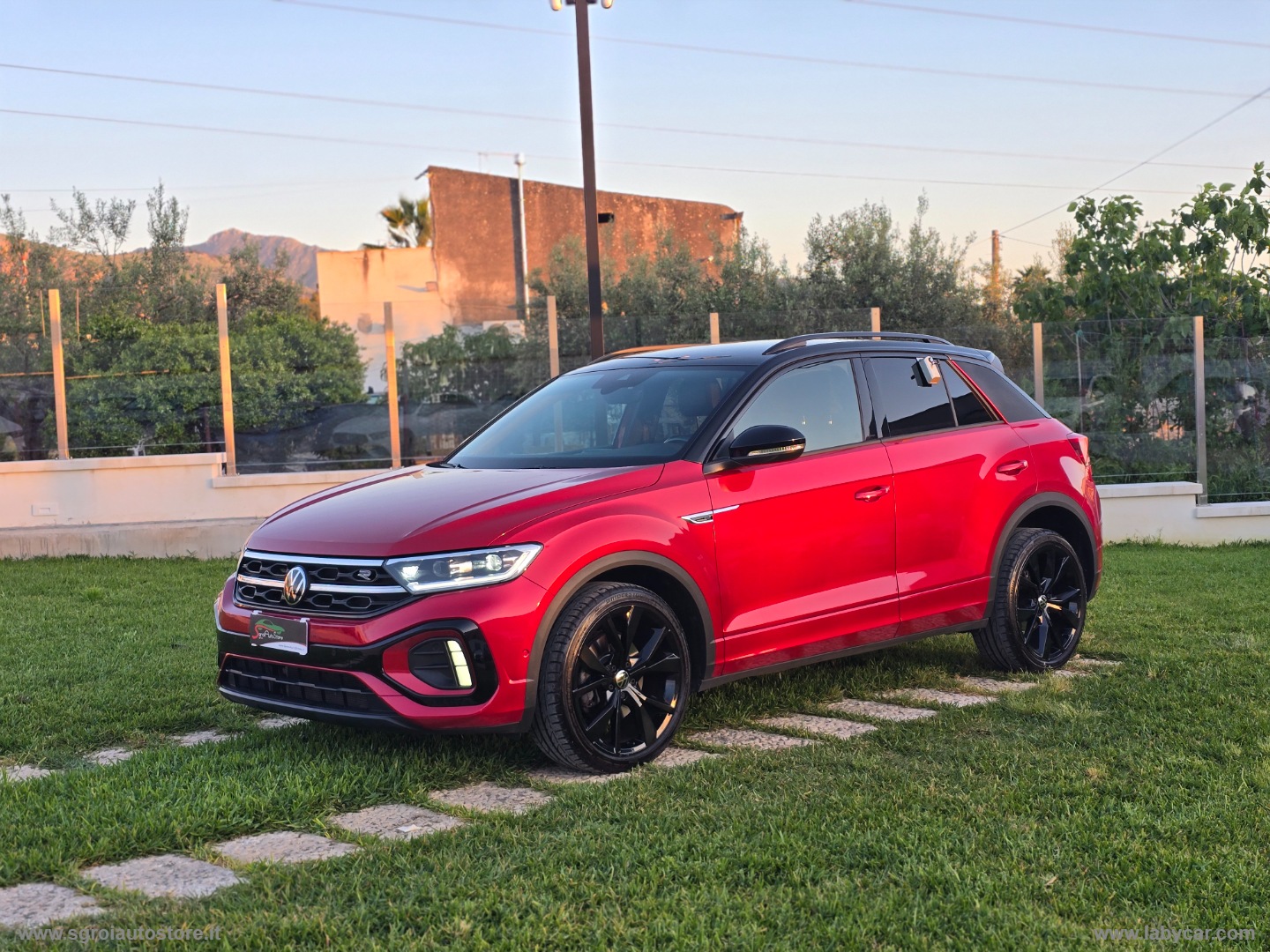 T-Roc 2.0 TDI SCR R-Line - immagine 47