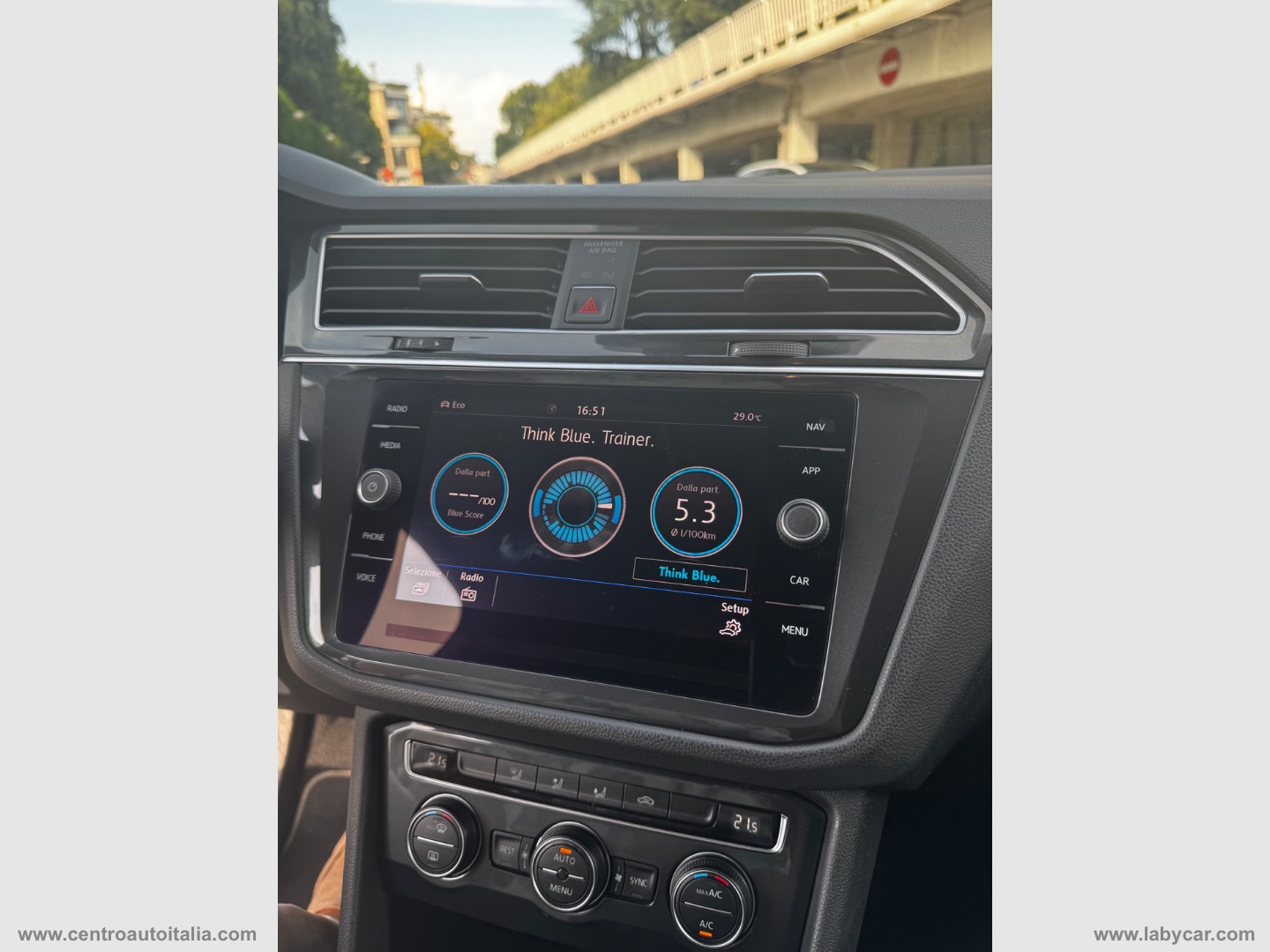 Tiguan 2.0 TDI DSG 4MOTION Advanced BMT - immagine 47