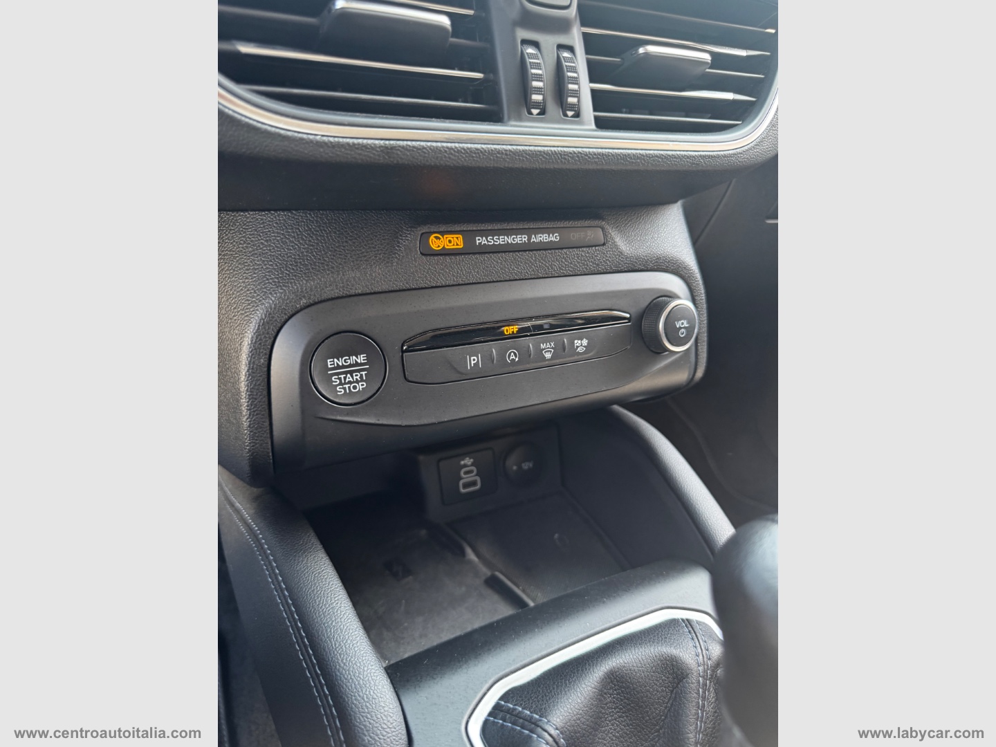 Focus 1.0 EcoBoost Hybrid 125CV 5p.ACTIVE PACK - immagine 47