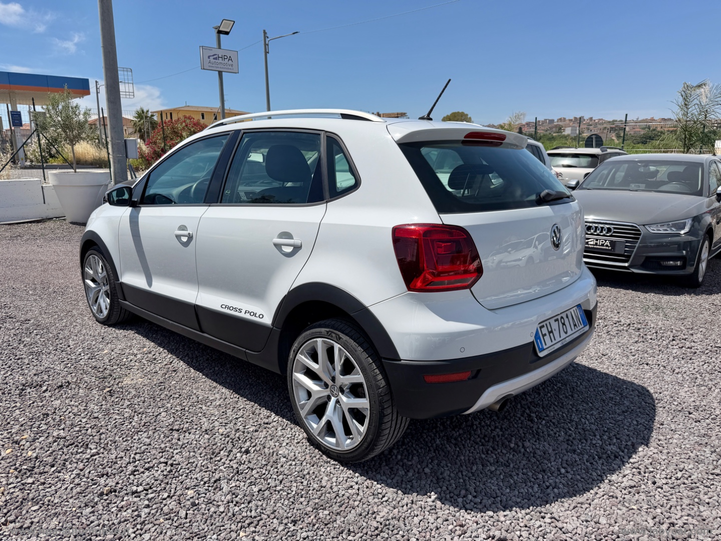 Polo Cross 1.4 TDI DSG BlueMotion Tech. - immagine 48