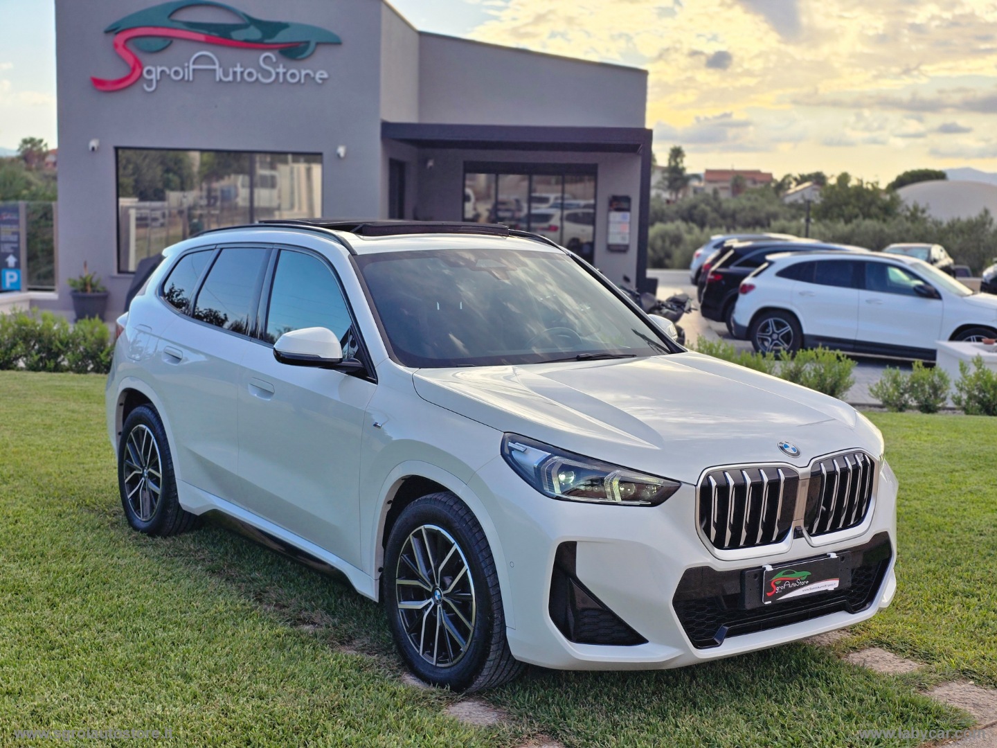 X1 sDrive 18d Msport TETTUCCIO + CAMERE 360° - immagine 48