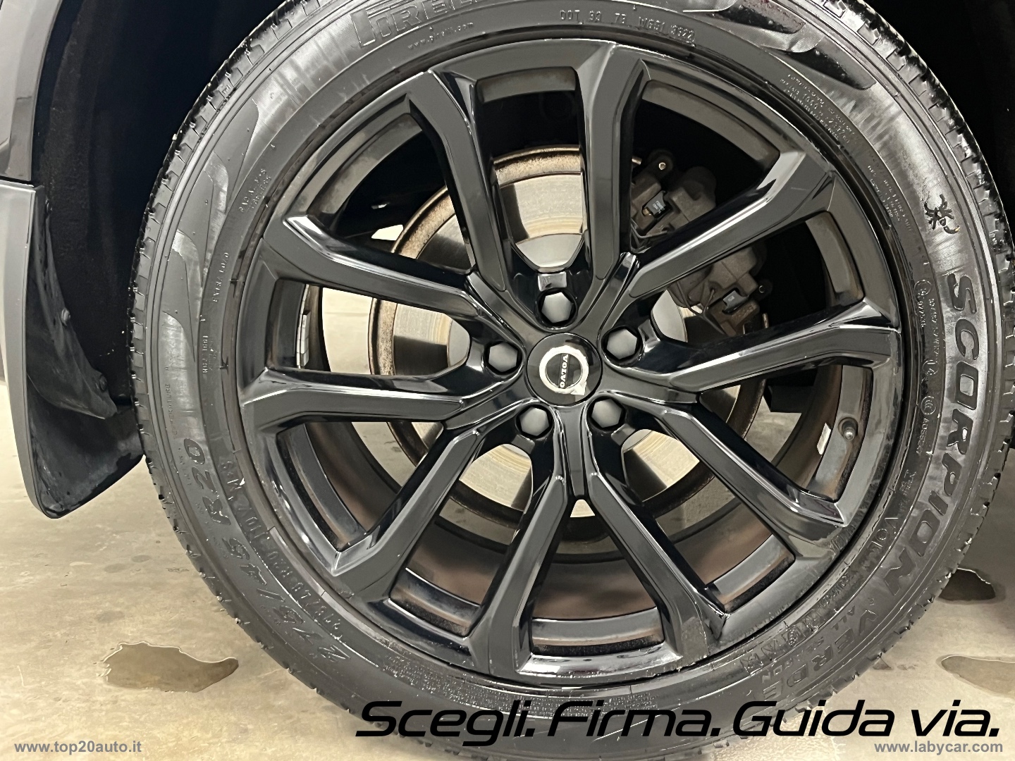 XC90 D5 AWD Geartronic Inscription|TOTAL BLACK|PELLE TOTALE - immagine 49
