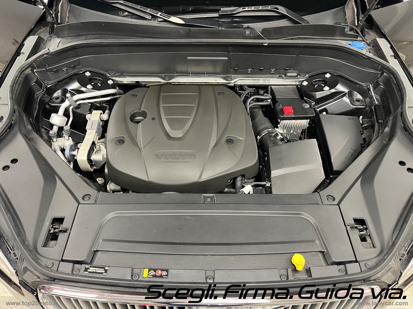 XC90 D5 AWD Geartronic Inscription|TOTAL BLACK|PELLE TOTALE - immagine 50