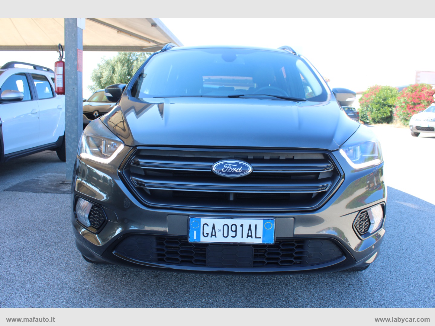 Kuga 2.0 TDCI 120 CV S&S 2WD ST-Line - immagine 2