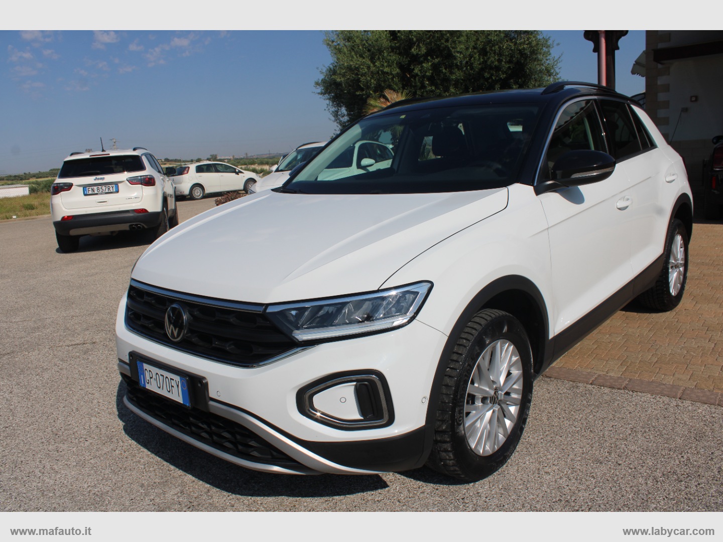 T-Roc 2.0 TDI SCR 150 CV DSG Life - immagine 2