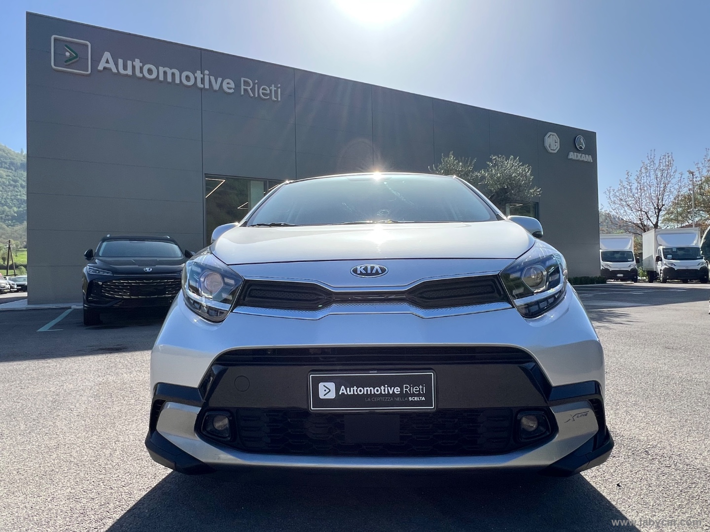 Picanto 1.0 12V 5p. X Line - immagine 2