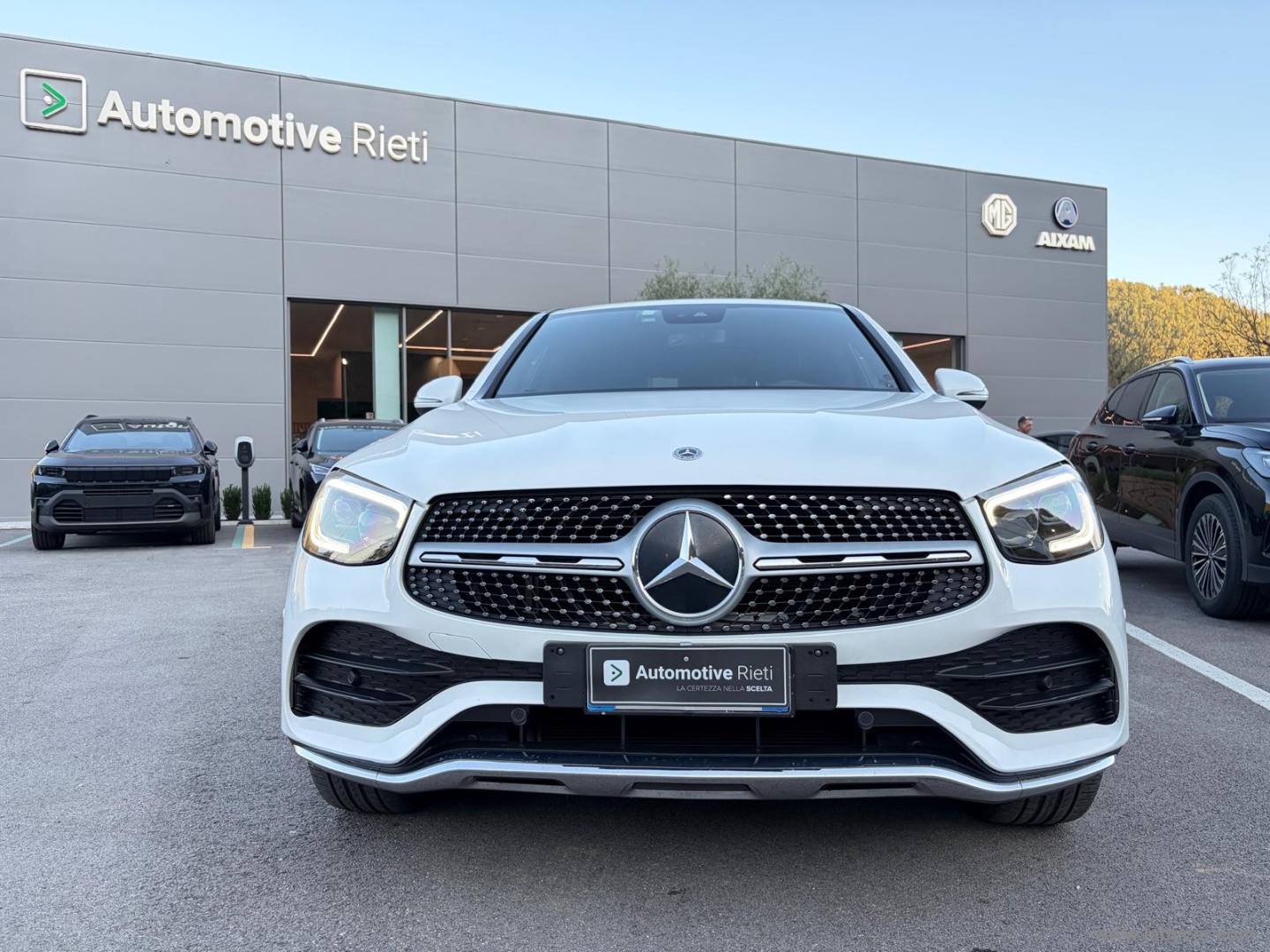 GLC 220 d 4Matic Coupé Premium - immagine 2