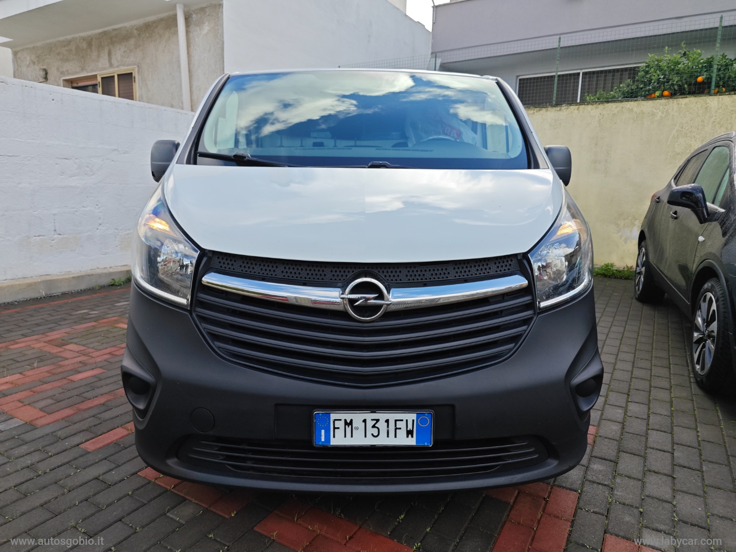 Vivaro 27 1.6 CDTI PC-TN Furg. Ed. - immagine 2