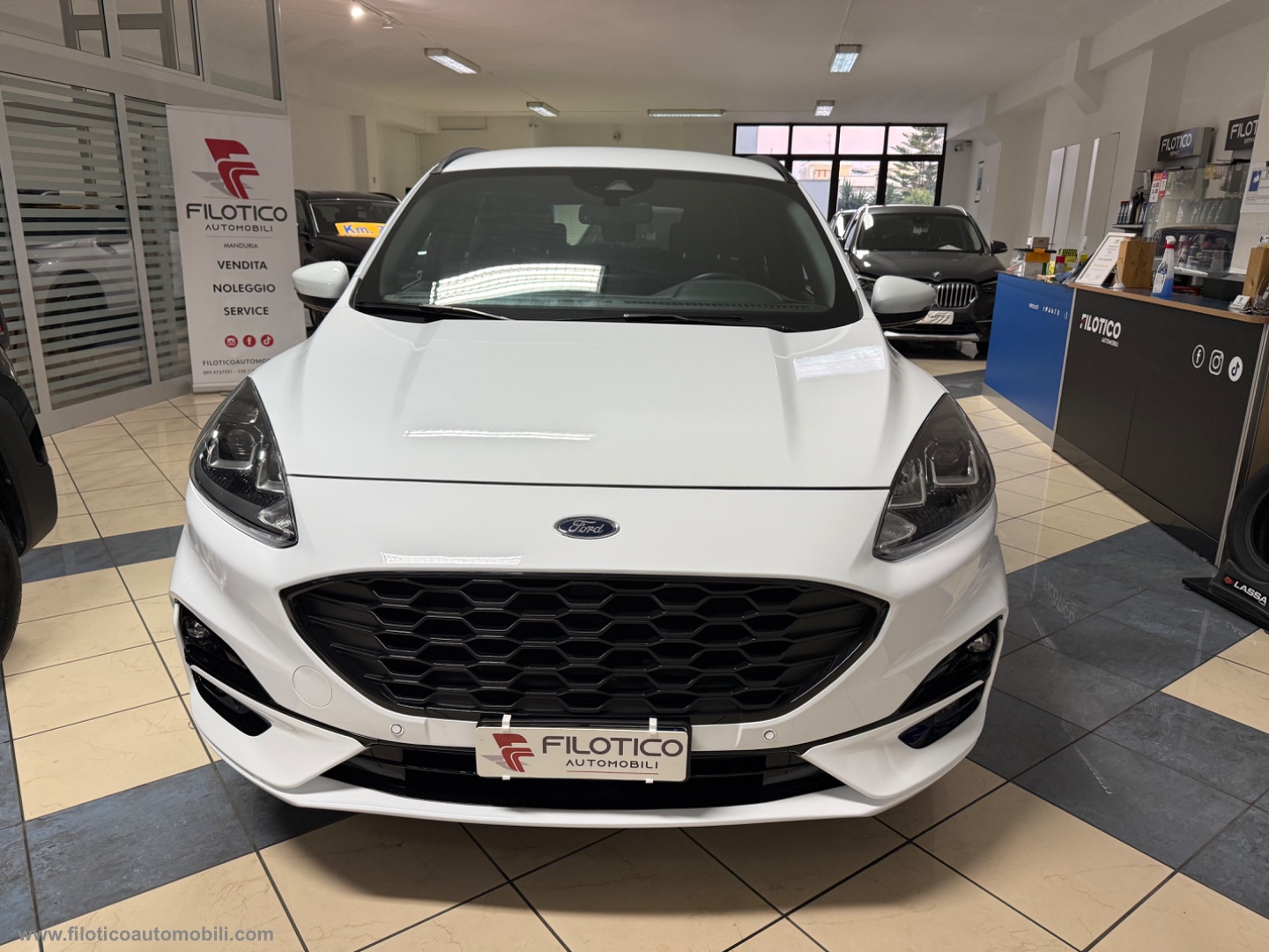 Kuga 1.5 EcoBlue 120 CV aut. AUTOCARRO ST-Line 2WD DIESEL AUTOCARRO N1 DETRAIBILE - immagine 2