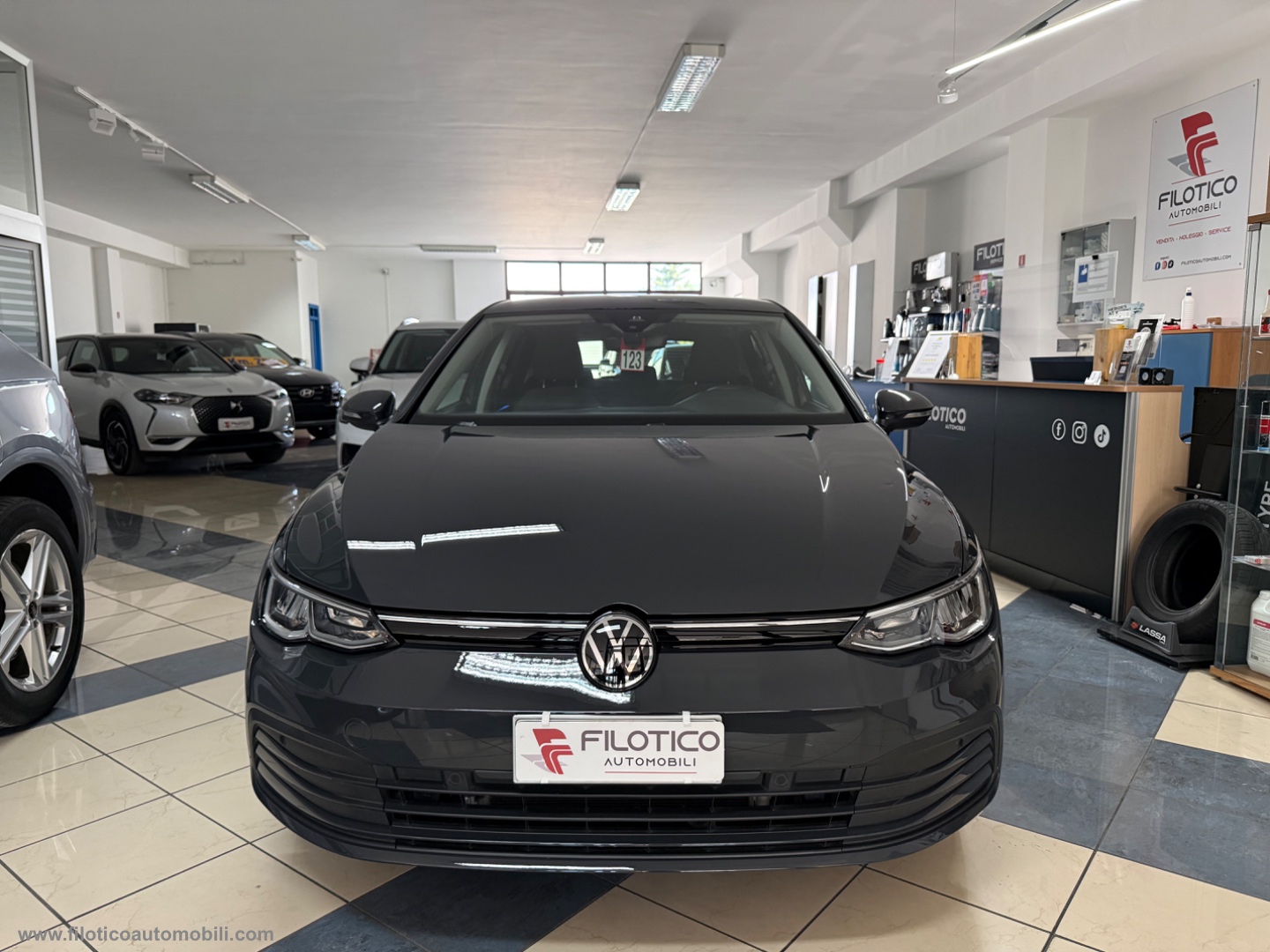 Golf 2.0 TDI 115 CV SCR Life KM 85.963 | USATO GARANTITO - immagine 2