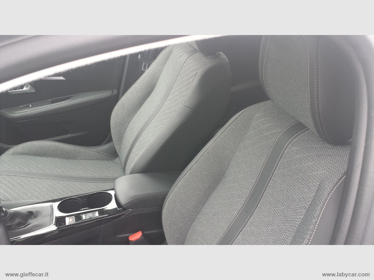 208 Turbo 100 CV 5p. Allure - immagine 2