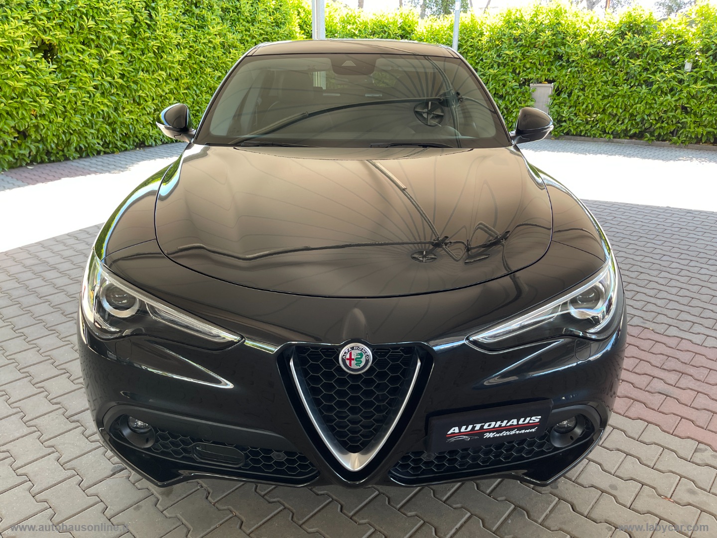 Stelvio 2.2 T.diesel 190CV AT8 RWD Exec. - immagine 2