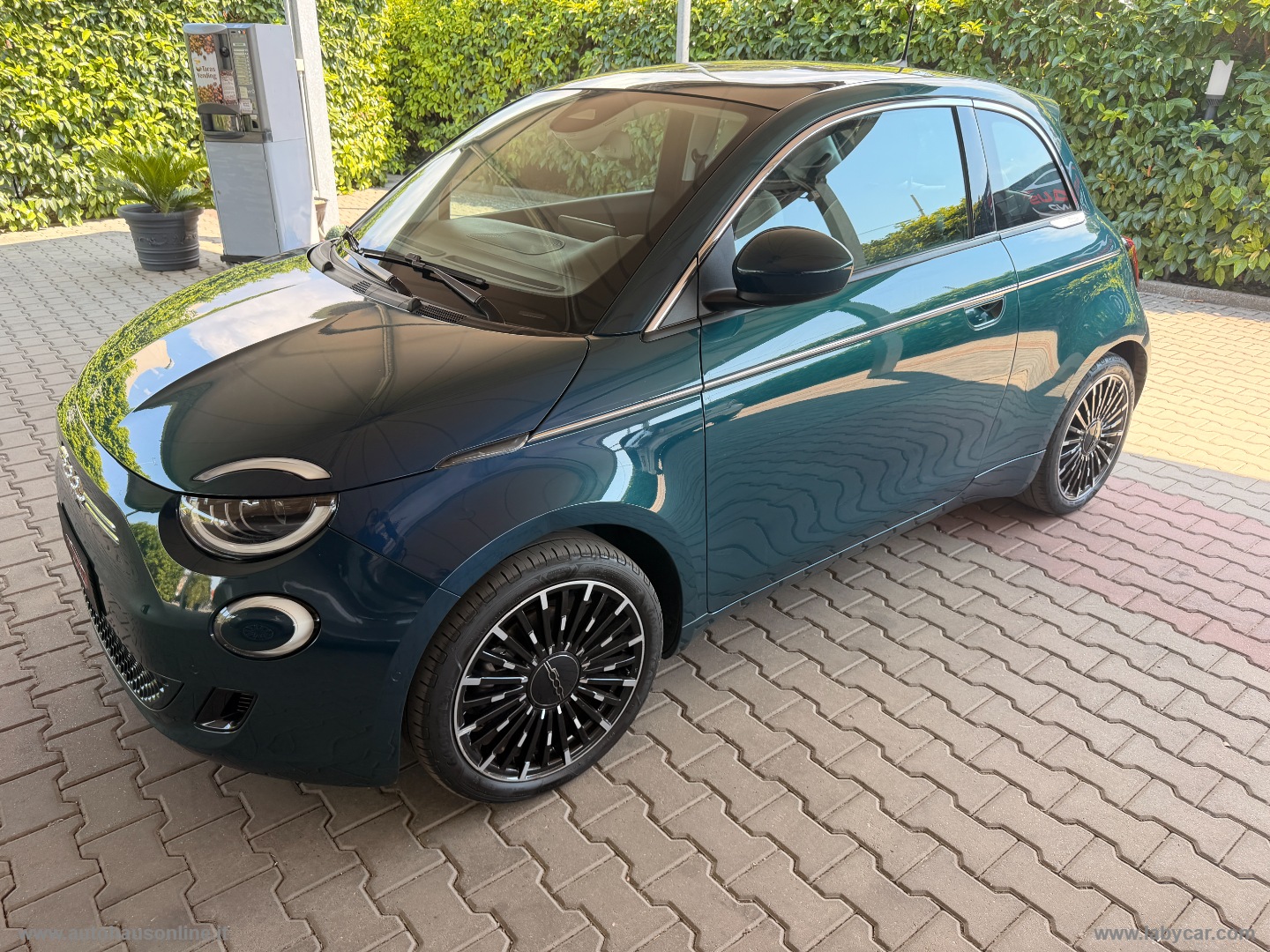 500 La Prima Berlina 42 kWh - immagine 2