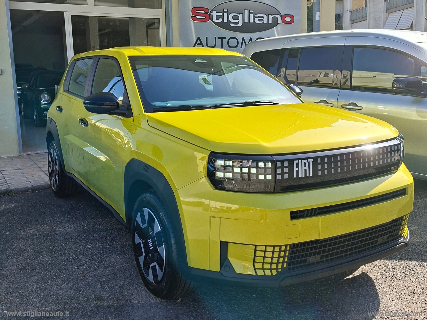 Grande Panda 1.2 100 CV S&S Icon NUOVA - immagine 2