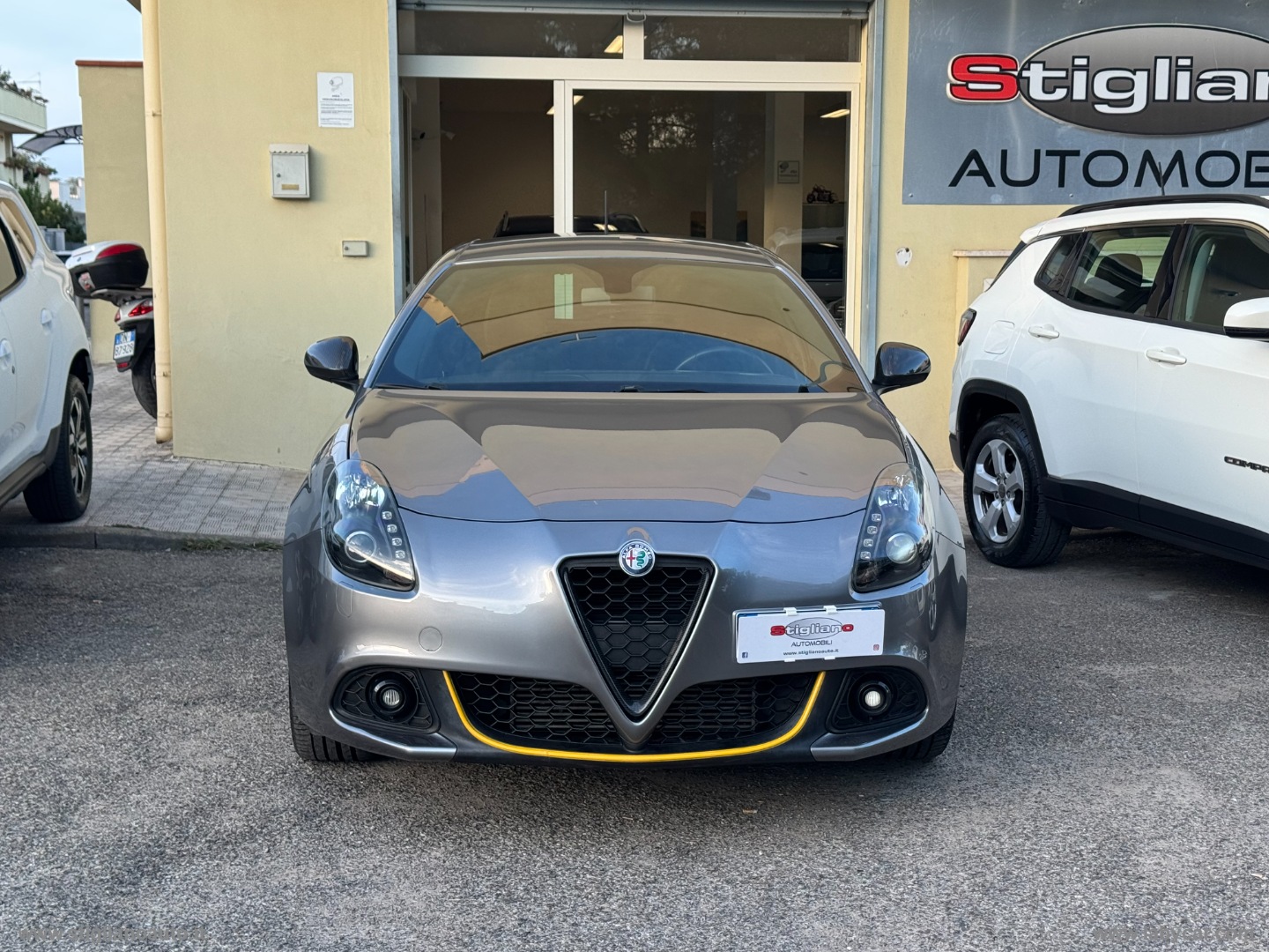 Giulietta 1.6 JTDm 120 CV Carb. Ed - immagine 2