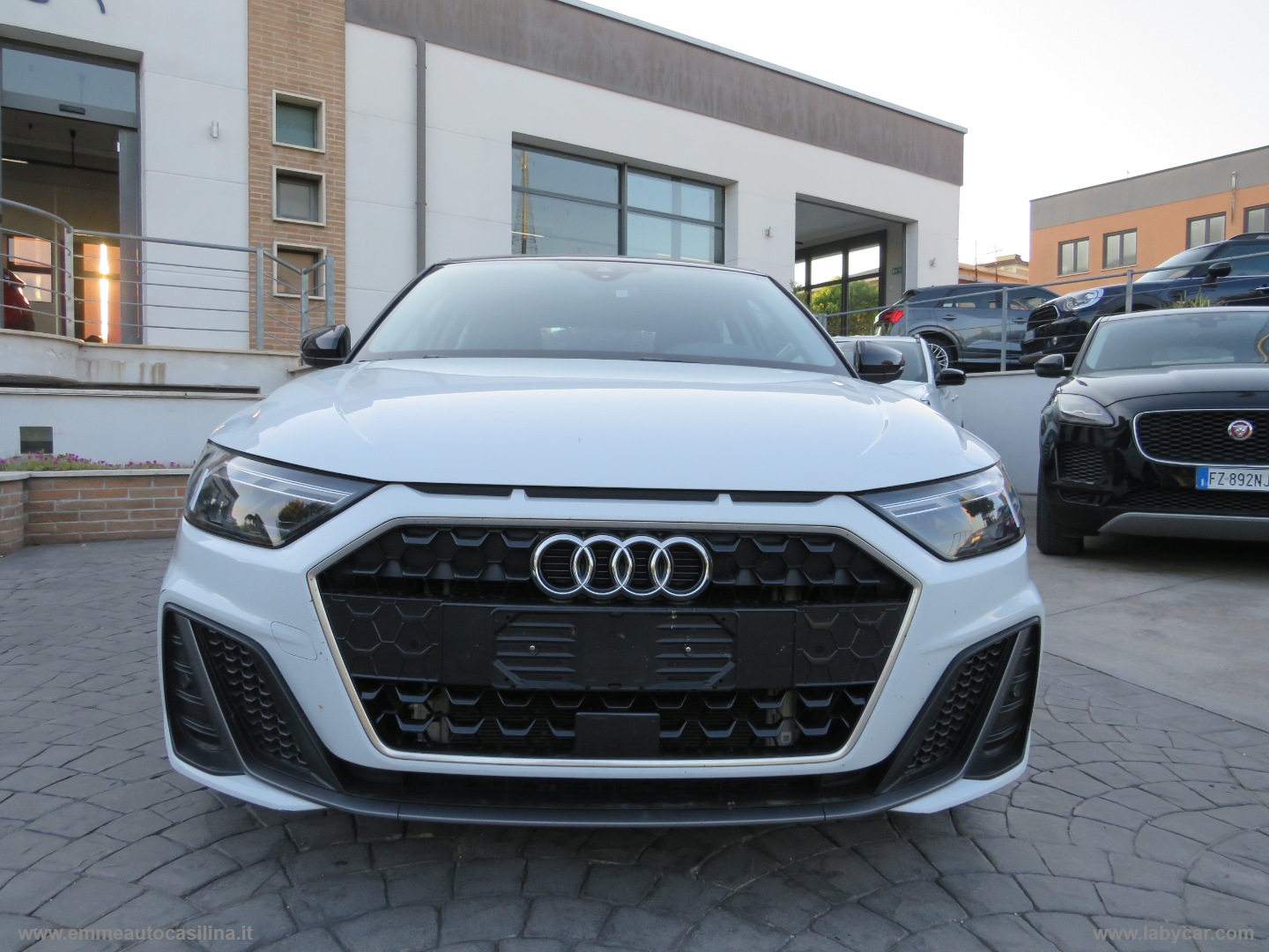 A1 SPB 30 TFSI S tronic S line edition - immagine 2