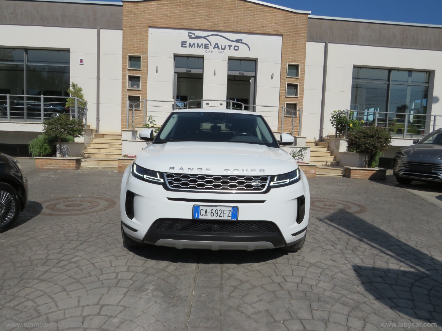 RR Evoque 2.0D L.Flw 150 AWD Auto HSE - immagine 2